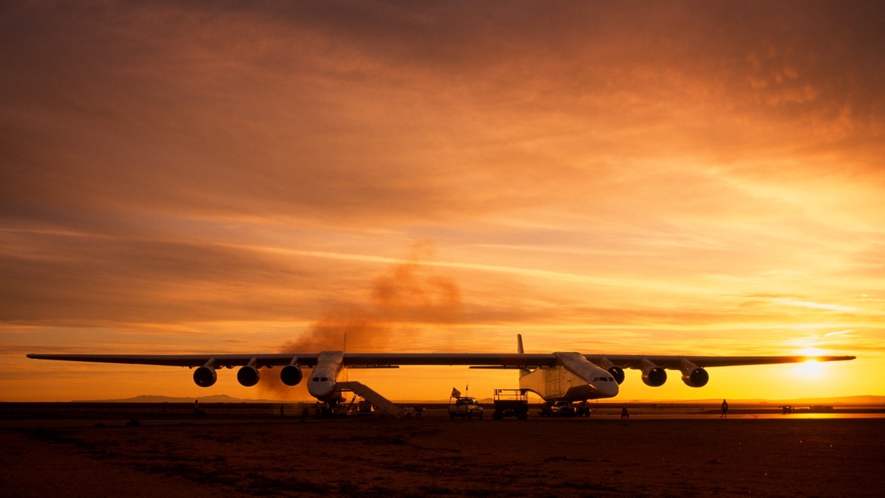 เครื่องบินยักษ์จาก Stratolaunch ทดสอบบรรทุกเครื่องบินไฮเปอร์โซนิกสำเร็จ เครื่องบินยักษ์จาก Stratolaunch ทดสอบบรรทุกเครื่องบินไฮเปอร์โซนิกสำเร็จ