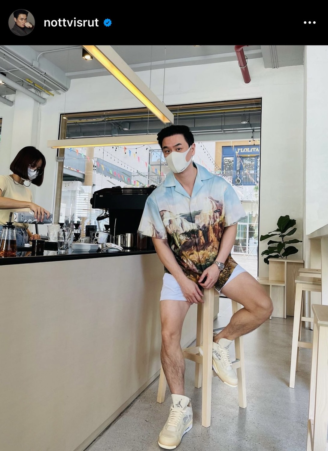 แฟนคลับกรี๊ดสนั่น! น็อต วิศรุต เผยภาพมาในลุคนายแบบสุดเท่ แฟนคลับกรี๊ดสนั่น! น็อต วิศรุต เผยภาพมาในลุคนายแบบสุดเท่