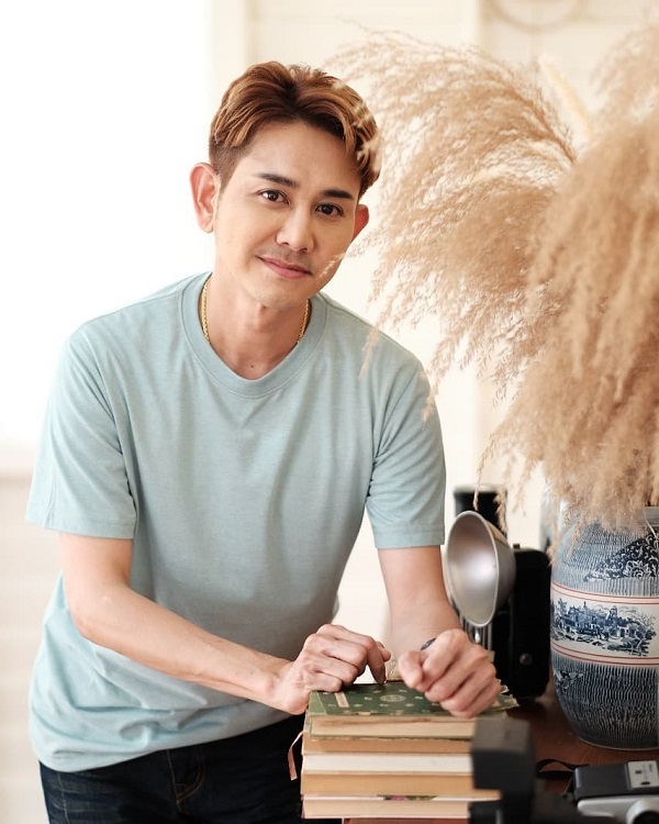 “เอ ไชยา” หลงใหลธรรมะเผยทำให้จิตใจสงบ (มีคลิป) “เอ ไชยา” หลงใหลธรรมะเผยทำให้จิตใจสงบ (มีคลิป)