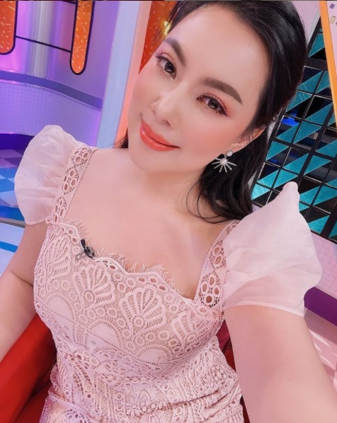 บุ๋ม ปนัดดา รู้แล้ว! ดาราสาวส่อวิวาห์ล่ม บอกรักน้องคนนี้มาก บุ๋ม ปนัดดา รู้แล้ว! ดาราสาวส่อวิวาห์ล่ม บอกรักน้องคนนี้มาก