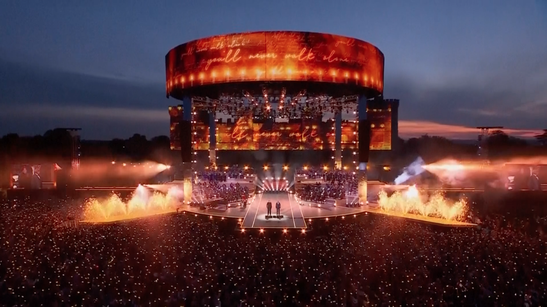 เปิดภาพ 'เคที่ เพอร์รี่ - Take That’!! นำทัพศิลปินขึ้นคอนเสิร์ตฉลองพิธีบรมราชาภิเษก ‘คิงชาร์ลส์’ เปิดภาพ 'เคที่ เพอร์รี่ - Take That’!! นำทัพศิลปินขึ้นคอนเสิร์ตฉลองพิธีบรมราชาภิเษก ‘คิงชาร์ลส์’