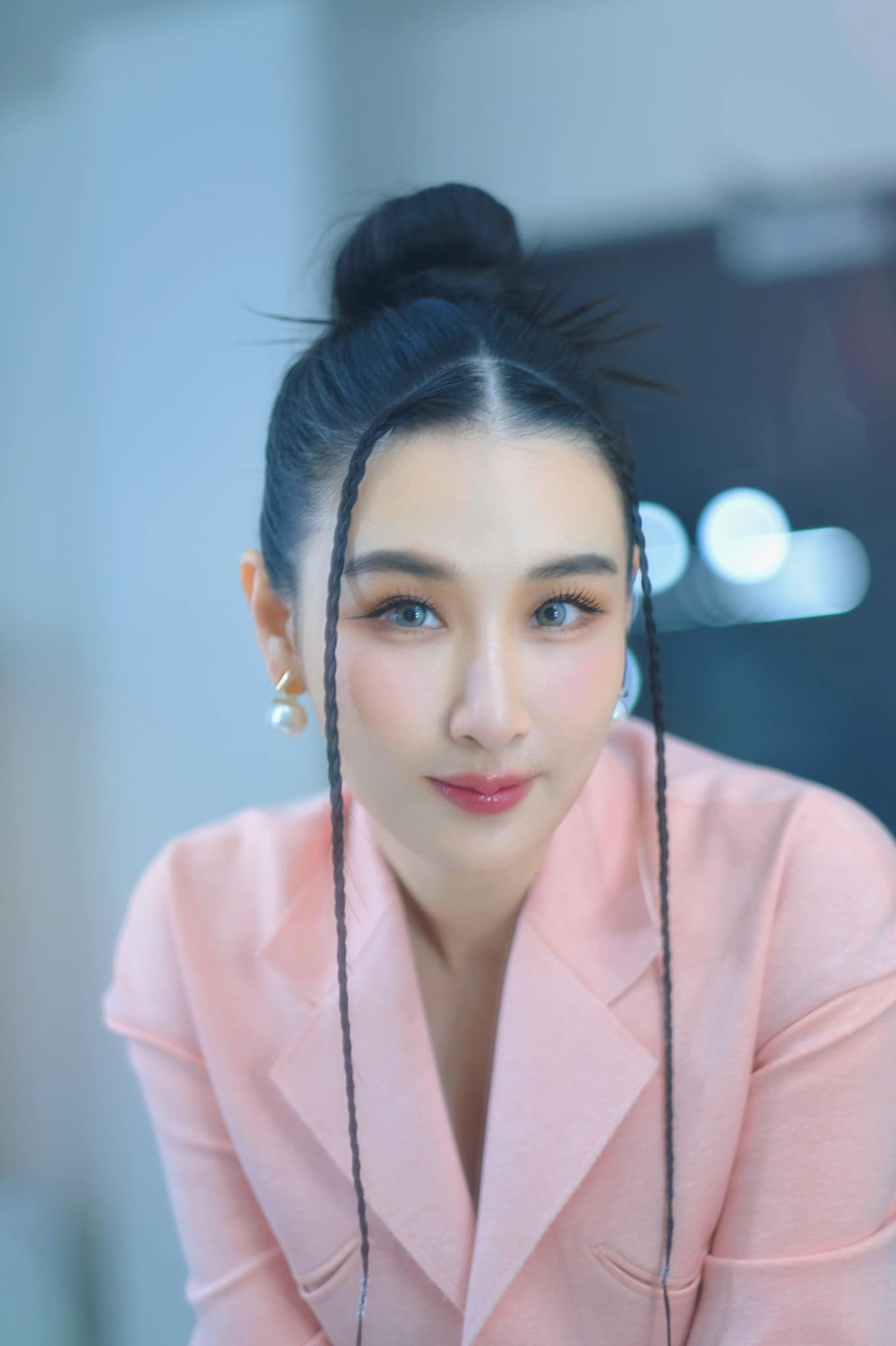 กระติ๊บ ชวัลกร เดือดหนัก โดนเฟคนิวส์ มีความสัมพันธ์กับดารารุ่นใหญ่ อู๋ ธนากร กระติ๊บ ชวัลกร เดือดหนัก โดนเฟคนิวส์ มีความสัมพันธ์กับดารารุ่นใหญ่ อู๋ ธนากร