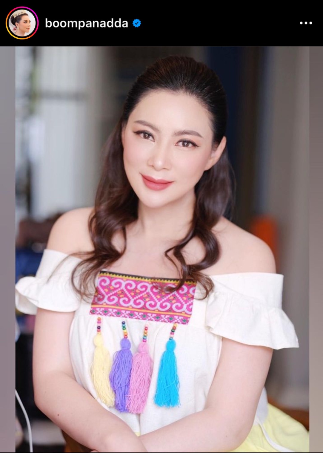 บุ๋ม ปนัดดา โพสต์ภาพส่งมอบเตียงและสิ่งของบริจาค ช่วยเหลือ อ๊อฟ ธนกฤต