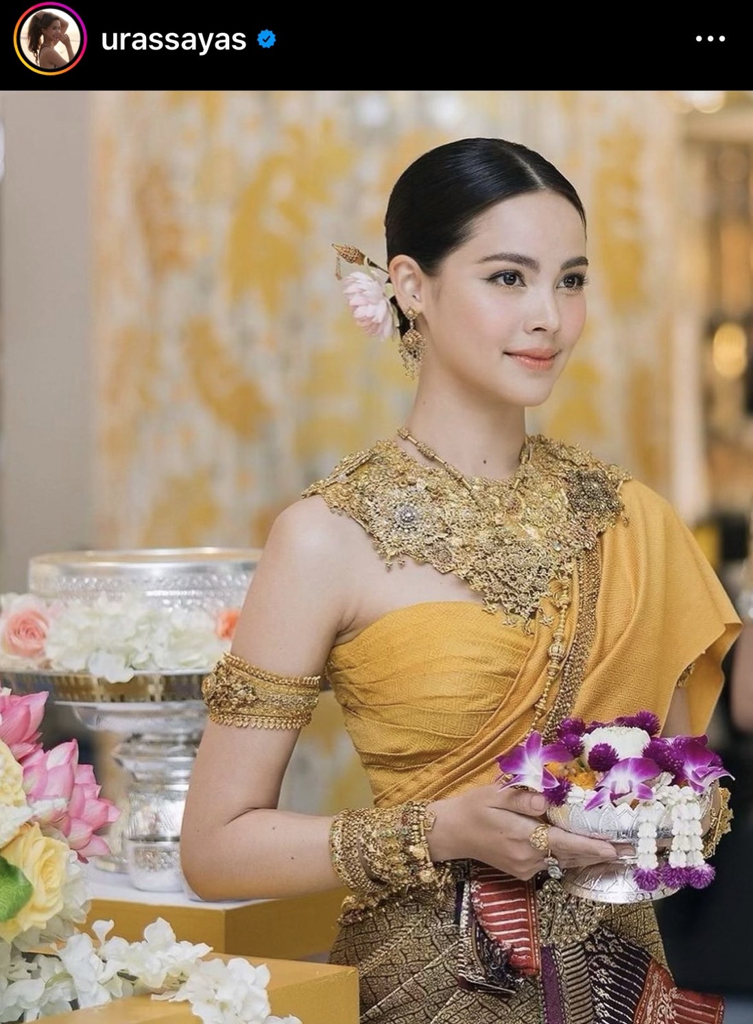 ญาญ่า สวยสดใส สวมชุดไทย อวยพรวันปีใหม่ไทย วันสงกรานต์