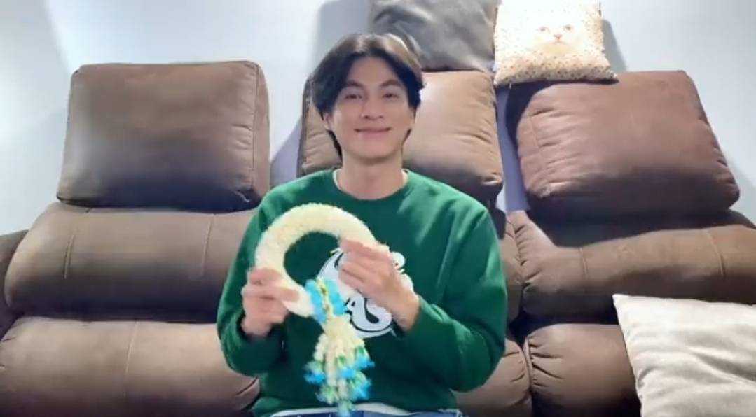 ทีมแม่มารวมกันตรงนี้ กลัฟ คณาวุฒิ อวยพรแฟนคลับเนื่องในวันแม่ ทีมแม่มารวมกันตรงนี้ กลัฟ คณาวุฒิ อวยพรแฟนคลับเนื่องในวันแม่