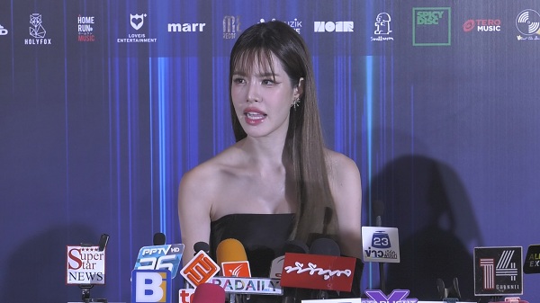 จังหวะนรกแตก “เกรซ” ไม่เครียดโดนใจมตีปมเปิดวาร์ปพี่กบ   (มีคลิป)