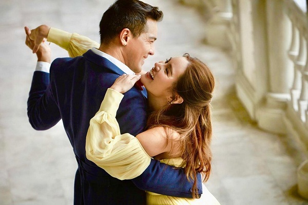 “หญิง – ตุลย์” โพสต์ภาพพรีเวดดิ้งในชุด “Beauty and The Beast”  (มีคลิป)