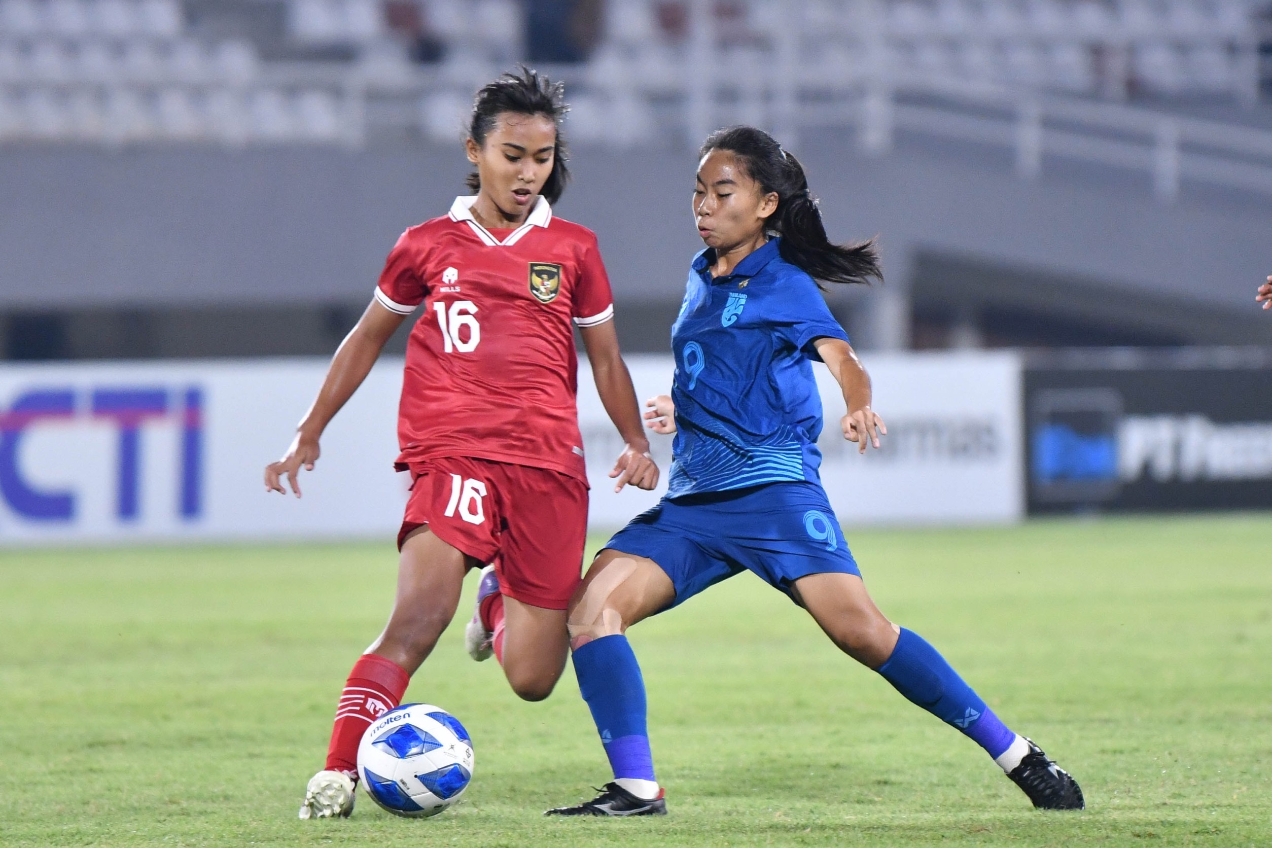 ผลฟุตบอลหญิง U19 ปี ชิงแชมป์อาเซียน 2023 รอบรองชนะเลิศ ไทย พบ อินโดนีเซีย ผลฟุตบอลหญิง U19 ปี ชิงแชมป์อาเซียน 2023 รอบรองชนะเลิศ ไทย พบ อินโดนีเซีย