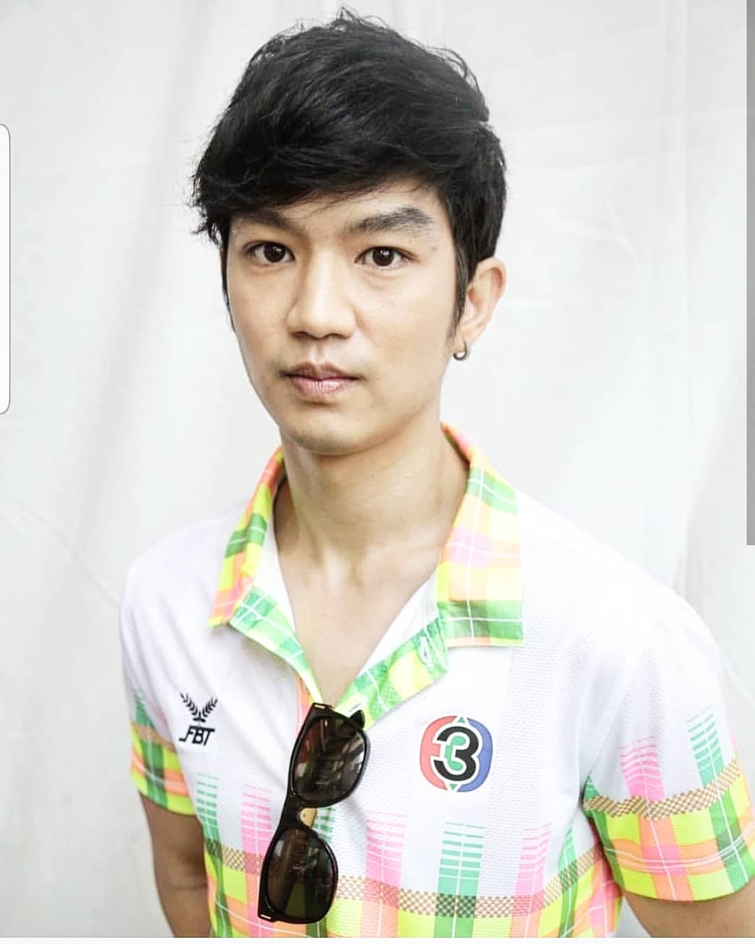 สาวคู่กรณี พร้อม ทนายเจมส์ ยินดีไกล่เกลี่ย ปัดขู่ปล่อยภาพลับ สาวคู่กรณี พร้อม ทนายเจมส์ ยินดีไกล่เกลี่ย ปัดขู่ปล่อยภาพลับ