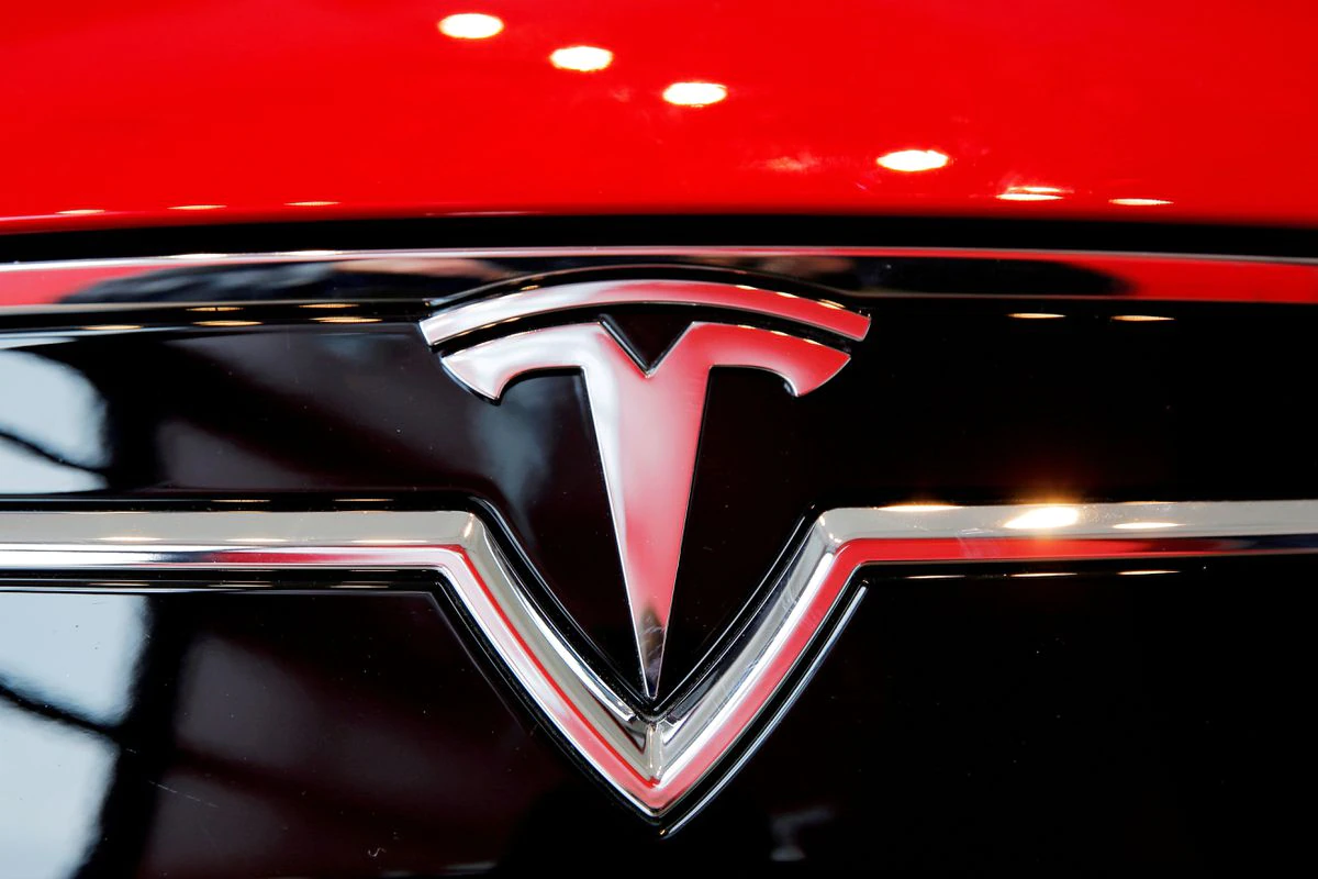 Elon ไม่พอใจ! ร่างกฎหมายใหม่ลดภาษีให้คนซื้อรถยนต์ไฟฟ้า! 