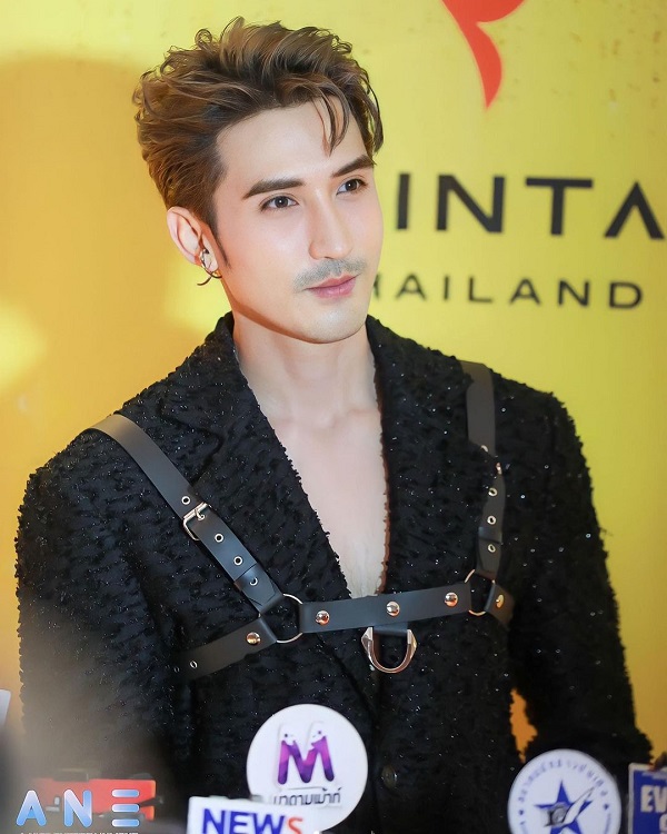 คุณแม่ของ “บิ๊กเอ็ม” เชื่อมั่นลูกชายพร้อมเคลียร์ตัวเอง (มีคลิป)
