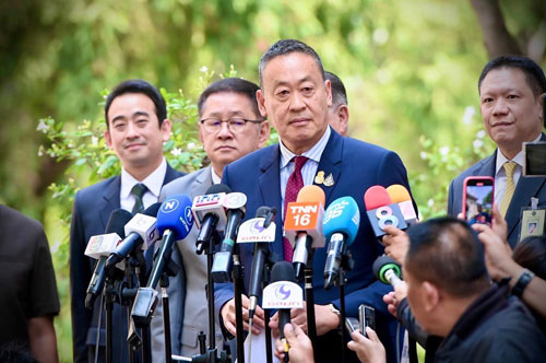 “กฎหมายสมรสเท่าเทียม” สร้างสังคมเท่าเทียมในประเทศไทย? “กฎหมายสมรสเท่าเทียม” สร้างสังคมเท่าเทียมในประเทศไทย?