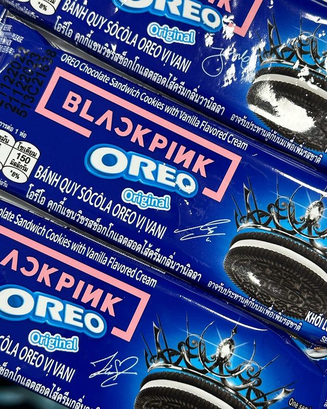 บอกรักบลิงค์ไทย!! 'เจนนี่ BLACKPINK' โพสต์อวด 'ยาดม' และขนมสุดโปรด หลังคอนเสิร์ตที่ราชมังฯ บอกรักบลิงค์ไทย!! 'เจนนี่ BLACKPINK' โพสต์อวด 'ยาดม' และขนมสุดโปรด หลังคอนเสิร์ตที่ราชมังฯ