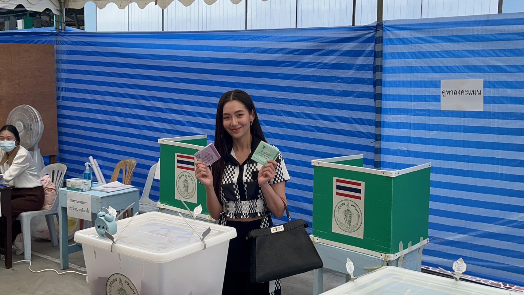 เลือกตั้ง 2566 ออเจ้ามาแล้ว! “เบลล่า ราณี” หวังรบ.ใหม่ดันซอฟต์พาวเวอร์ เลือกตั้ง 2566 ออเจ้ามาแล้ว! “เบลล่า ราณี” หวังรบ.ใหม่ดันซอฟต์พาวเวอร์