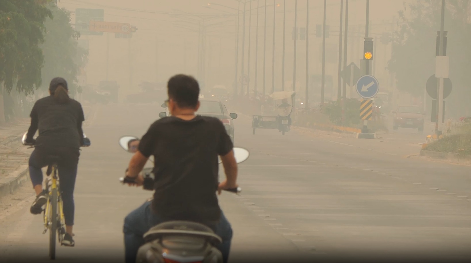 เปิดภาพล่าสุด! แม่สาย-เชียงราย สถานการณ์วิกฤตฝุ่น PM 2.5 พุ่งสูงเกินค่ามาตรฐาน เปิดภาพล่าสุด! แม่สาย-เชียงราย สถานการณ์วิกฤตฝุ่น PM 2.5 พุ่งสูงเกินค่ามาตรฐาน