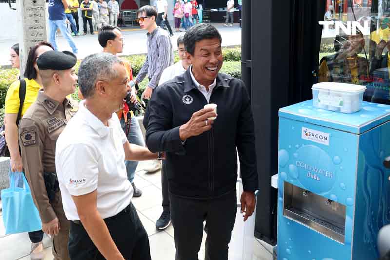 คลายร้อนผู้โดยสารรถสาธารณะ เปิดป้ายรถเมล์ติดแอร์พลังงานแสงอาทิตย์แห่งแรกฝั่งธน คลายร้อนผู้โดยสารรถสาธารณะ เปิดป้ายรถเมล์ติดแอร์พลังงานแสงอาทิตย์แห่งแรกฝั่งธน