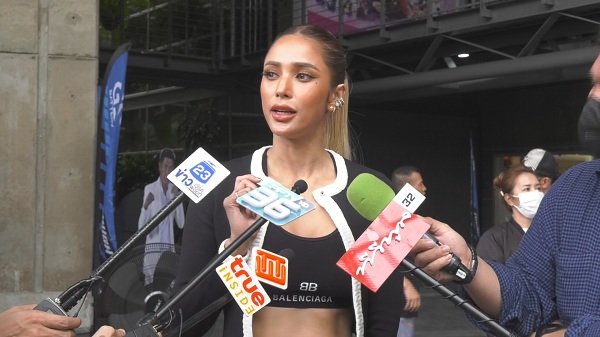 “อุ้ม ลักขณา” ไม่ขอร่วมงาน “โย ยศวดี”  (มีคลิป)