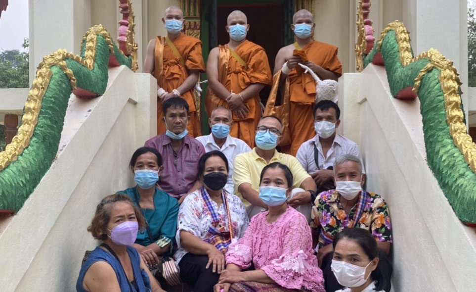 'โค้ชหนึ่ง ฤทธิ์ชัย' เข้าพิธีอุปสมบทแทนคุณบิดามารดาตั้งเป้าศึกษาพระธรรมให้ถ่องแท้ 'โค้ชหนึ่ง ฤทธิ์ชัย' เข้าพิธีอุปสมบทแทนคุณบิดามารดาตั้งเป้าศึกษาพระธรรมให้ถ่องแท้