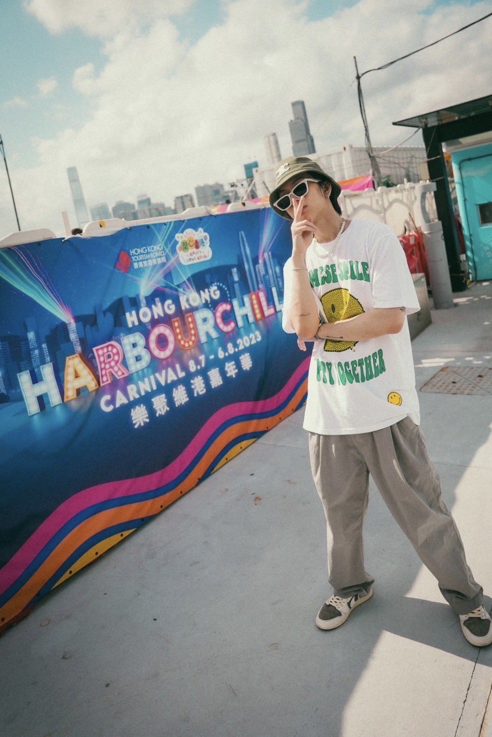 แฟนคลับแน่นมาก! ไทแทน เป็นปลื้ม พา T-POP อวดสายตาชาวโลกที่ฮ่องกง แฟนคลับแน่นมาก! ไทแทน เป็นปลื้ม พา T-POP อวดสายตาชาวโลกที่ฮ่องกง