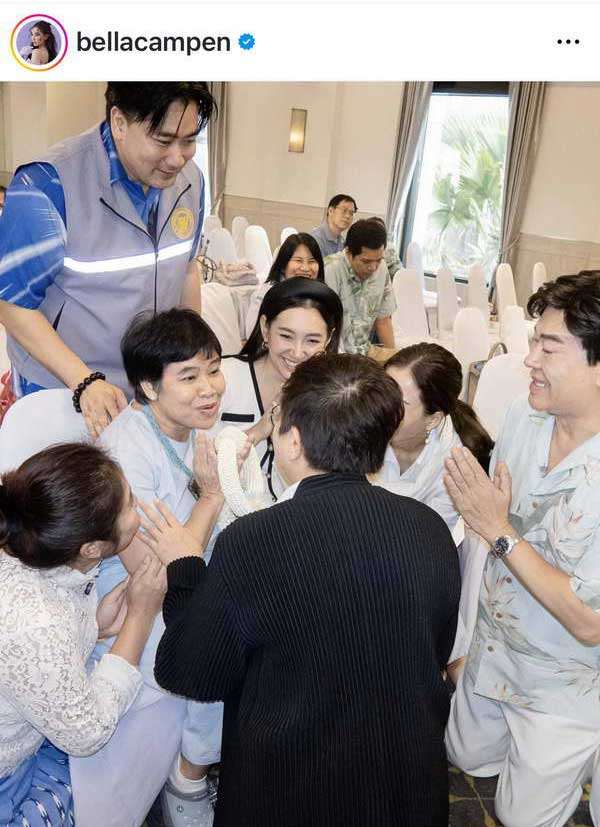 เบลล่า ราณี พาแม่ปราณีทำบุญวันแม่ แต่! ภาพสุดท้าย ชวนสงสัยอีกแล้ว? เบลล่า ราณี พาแม่ปราณีทำบุญวันแม่ แต่! ภาพสุดท้าย ชวนสงสัยอีกแล้ว?