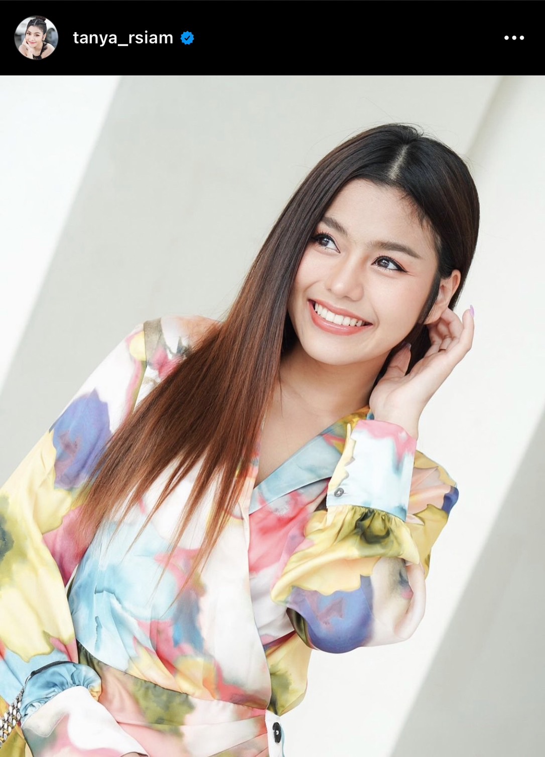 เฉลย!! หลังเพจดังโพสต์เจ๊มอย108 ธัญญ่า อาร์สยาม คอมเมนท์ แฟนใหม่เทอหน้าคุ้นๆ   