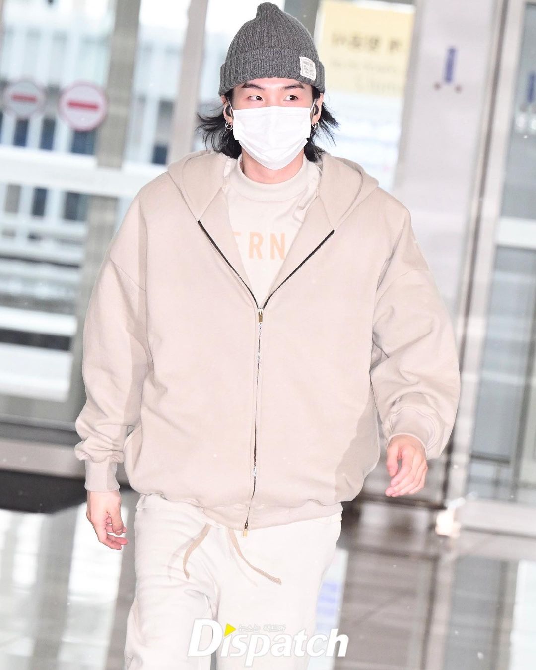 #ประเทศไทยมีมินยุนกิแล้ว!! 'ชูก้า BTS' ลัดฟ้าทำกิจกรรมในไทย แฟนคลับต้อนรับเนืองแน่น #ประเทศไทยมีมินยุนกิแล้ว!! 'ชูก้า BTS' ลัดฟ้าทำกิจกรรมในไทย แฟนคลับต้อนรับเนืองแน่น