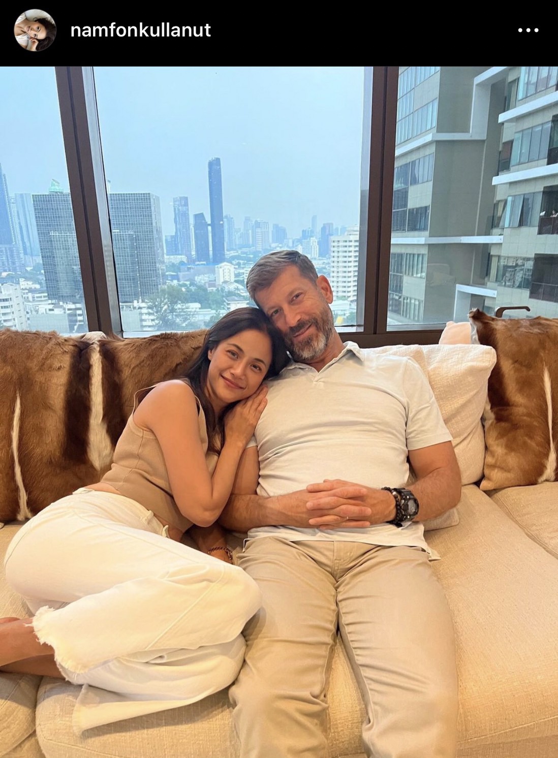 น้ำฝน กุลณัฐ โชว์ท้องโต ถึงจะเตรียมเป็นคุณแม่ลูก 2 แล้วเเต่ยังเซ็กซี่สุดๆ