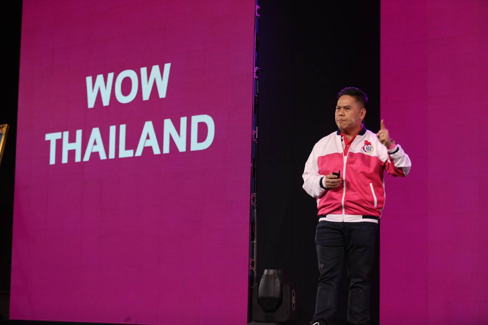 เลือกตั้ง 2566 เปิดใจทายาทมังกรสุพรรณฯ โค้งสุดท้าย! วราวุธ ชูนโยบาย Wow! Thailand เลือกตั้ง 2566 เปิดใจทายาทมังกรสุพรรณฯ โค้งสุดท้าย! วราวุธ ชูนโยบาย Wow! Thailand