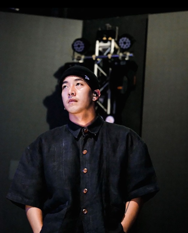 ทำความรู้จัก โตโน่ ภาคิน จากนักร้อง-นักแสดง ก่อนก้าวมาทำภารกิจว่ายน้ำข้ามโขง