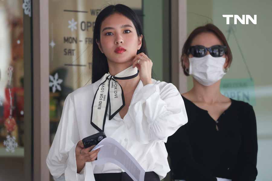 เฟิร์น-นพจิรา ร้องกองปราบ พร้อมผู้เสียหายโดนแม่ค้าออนไลน์เบี้ยวเสียหายรวมกว่า 10 ล้านบาท เฟิร์น-นพจิรา ร้องกองปราบ พร้อมผู้เสียหายโดนแม่ค้าออนไลน์เบี้ยวเสียหายรวมกว่า 10 ล้านบาท