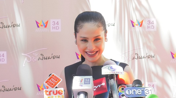 “ขวัญ” ตั้งเป้า 40 ใช้ชีวิตสบาย ลั่นหนุ่มใหม่เป็นนักธุรกิจ ปัดข้าราชการไม่ใช่  (มีคลิป)