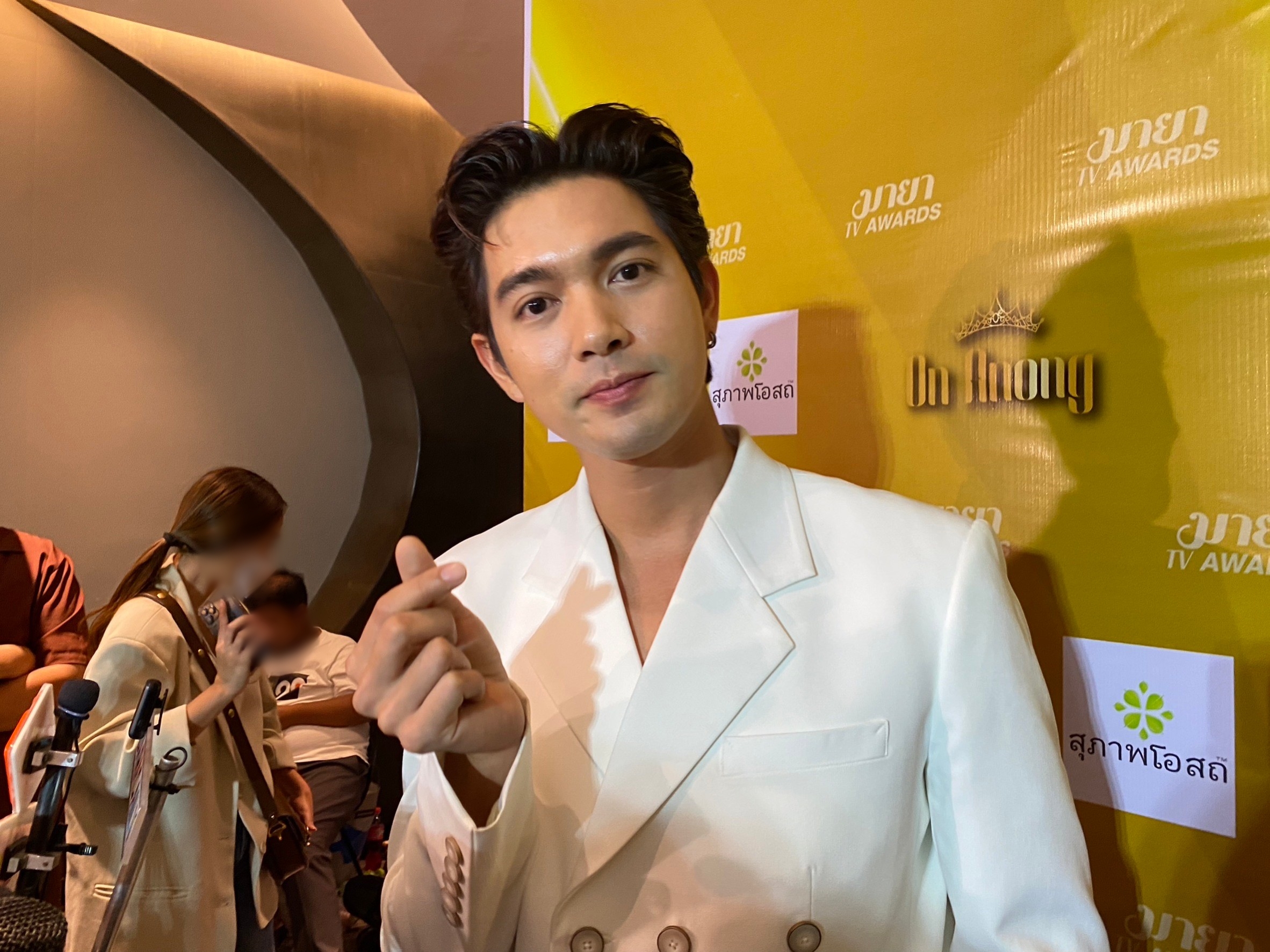เข้ม หัสวีร์ โดนชาวเน็ตแซะแรง ลั่น ไอ้ฉิ-ปหาย สมควรโดนแล้ว เข้ม หัสวีร์ โดนชาวเน็ตแซะแรง ลั่น ไอ้ฉิ-ปหาย สมควรโดนแล้ว