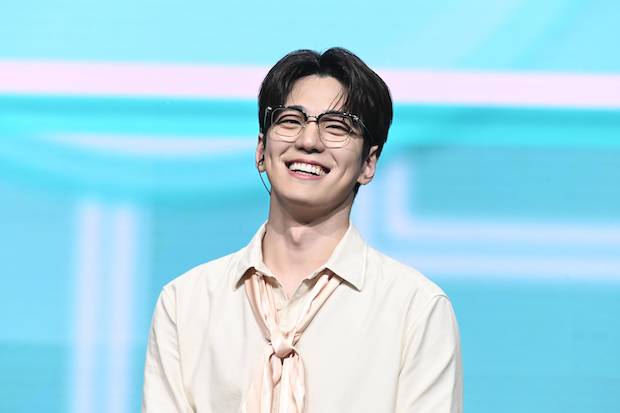 ‘ซงคัง - คิมมินกยู - จินยอง’ นำทัพหนุ่มฮอตเกาหลีจ่อตบเท้าเข้ากรมปี 2023!! ‘ซงคัง - คิมมินกยู - จินยอง’ นำทัพหนุ่มฮอตเกาหลีจ่อตบเท้าเข้ากรมปี 2023!!