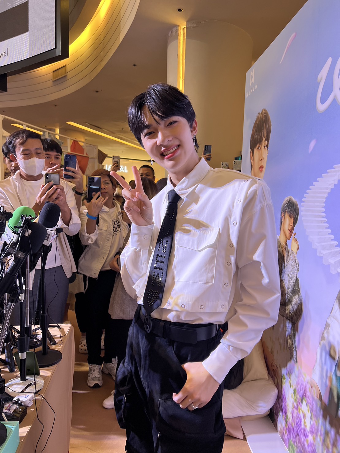 นุนิว ชวรินทร์ เป็นปลื้มกระแสหมอนอิงดี แง้มอาจมีเวอร์ชั่นภาษาจีน