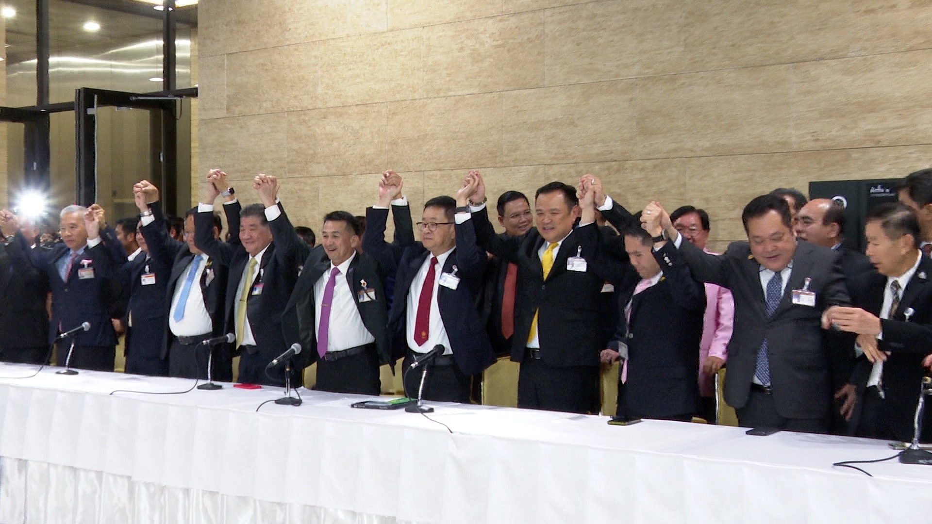 ย้อนไทม์ไลน์การเมืองไทย  กว่าจะได้ “ครม.เศรษฐา 1”  