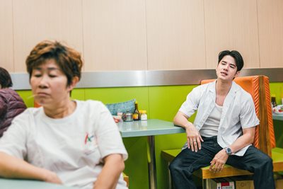 พี่สาวจีนกรี๊ดแล้ว “มาริโอ้” แปลงโฉมลุคพระเอกฮ่องกง ขึ้นแท่นแบรนด์แอมฯ Asian Film Awards พี่สาวจีนกรี๊ดแล้ว “มาริโอ้” แปลงโฉมลุคพระเอกฮ่องกง ขึ้นแท่นแบรนด์แอมฯ Asian Film Awards