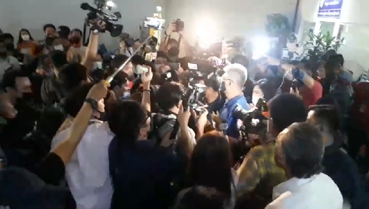สรยุทธ พ้นเรือนจำ กลับคืนสู่อิสรภาพแล้ว สรยุทธ พ้นเรือนจำ กลับคืนสู่อิสรภาพแล้ว
