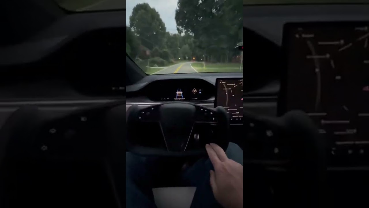 ผู้ใช้รถ Tesla ทดสอบระบบเบรกอัตโนมัติกับเด็กจริง ผู้ใช้รถ Tesla ทดสอบระบบเบรกอัตโนมัติกับเด็กจริง