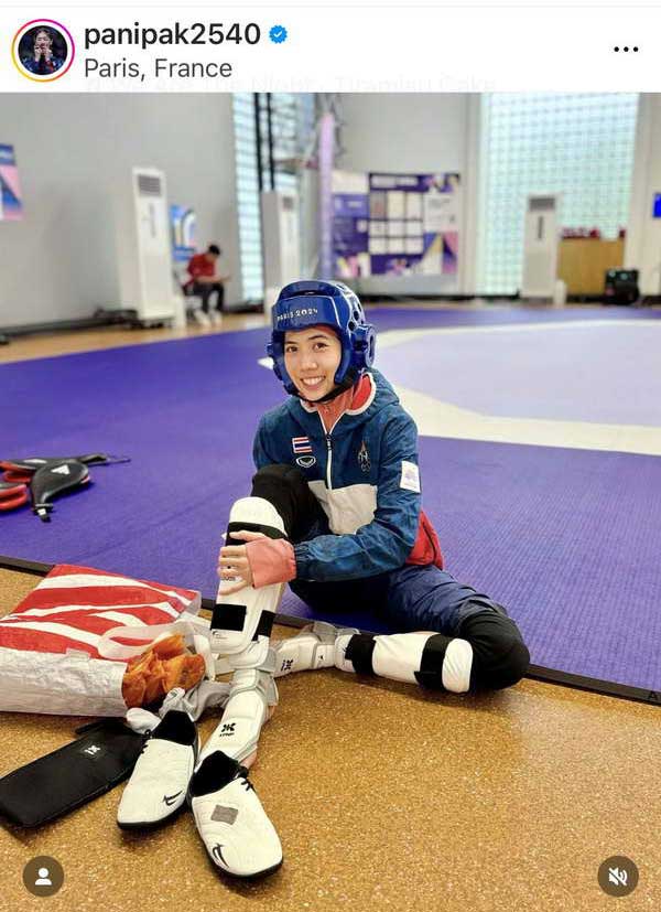 หมอก้อง สรวิชญ์ ชื่นชม เทนนิส พาณิภัค หลังคว้าเหรียญทองประวัติศาสตร์ โอลิมปิกเกมส์ 2024 หมอก้อง สรวิชญ์ ชื่นชม เทนนิส พาณิภัค หลังคว้าเหรียญทองประวัติศาสตร์ โอลิมปิกเกมส์ 2024