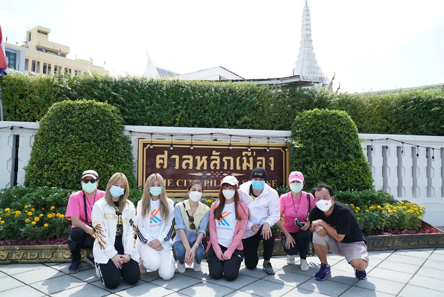 พั้นซ์ วิ่งแก้บนรอบสนามหลวง หลังเพลง เก็บซ่อน ทะลุ100ล้านวิว!! พั้นซ์ วิ่งแก้บนรอบสนามหลวง หลังเพลง เก็บซ่อน ทะลุ100ล้านวิว!!