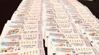 คนดวงเฮง!! ฮาย อาภาพร ถูกลอตเตอรี่ รับทรัพย์กว่า 200,000 บาท คนดวงเฮง!! ฮาย อาภาพร ถูกลอตเตอรี่ รับทรัพย์กว่า 200,000 บาท