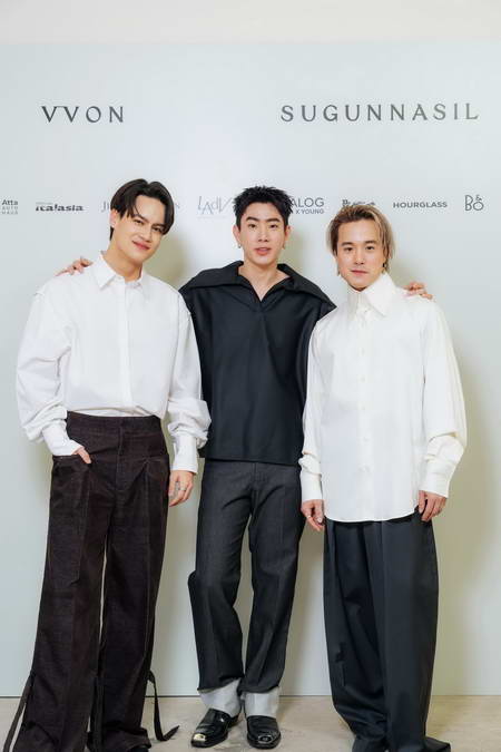 แฟชั่นไอคอนตัวแม่ ตบเท้าร่วมงานเปิดคอลเลกชันใหม่แบรนด์ VVON SUGUNNASIL แฟชั่นไอคอนตัวแม่ ตบเท้าร่วมงานเปิดคอลเลกชันใหม่แบรนด์ VVON SUGUNNASIL