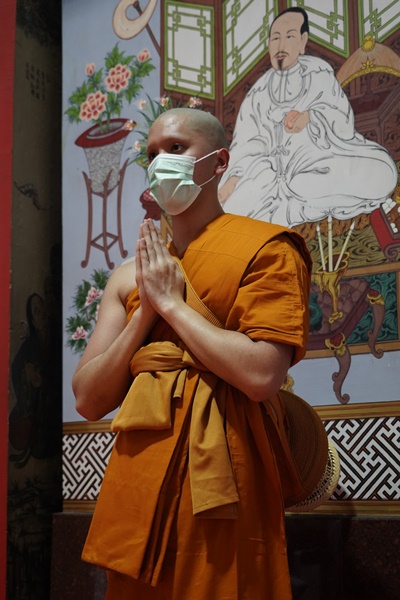 ตั้ว เสฎฐวุฒิ เข้าพิธีอุปสมบท ได้ฉายาทางธรรม ปสฏฺฐโพธิ  ที่แปลว่า ผู้มีปัญญาอันประเสริฐสูงสุด