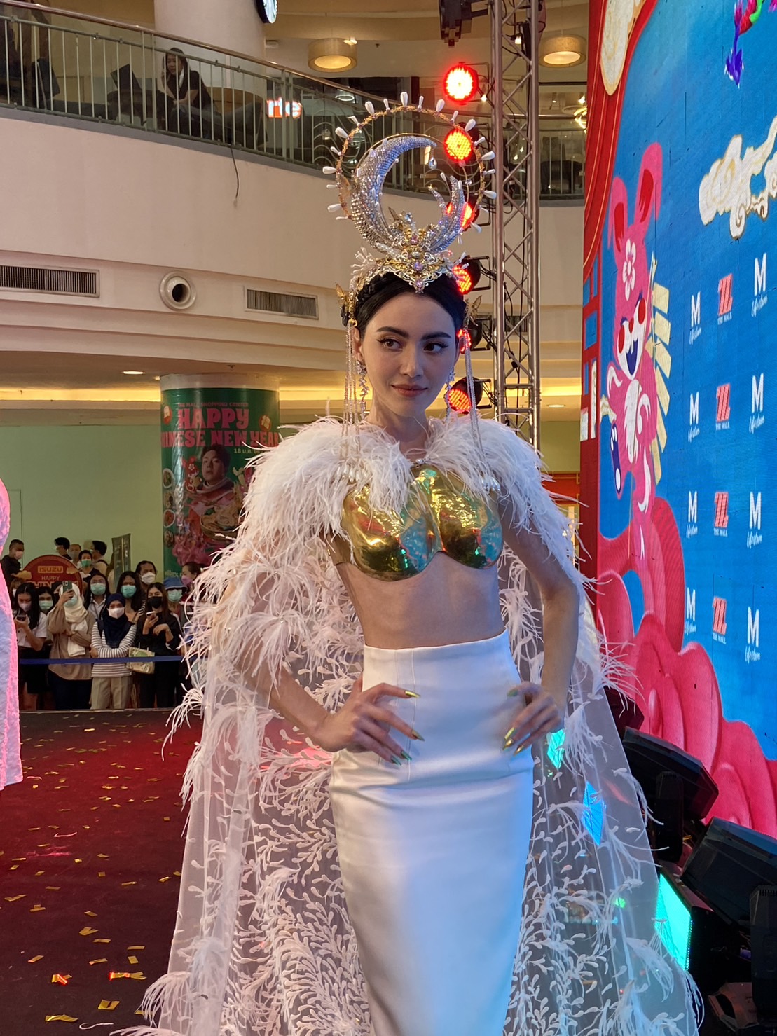 “ใหม่ ดาวิกา” ตอบชัดทุกข้อสงสัย พลีชีพสแกนหน้าฝ่าคำวิจารณ์