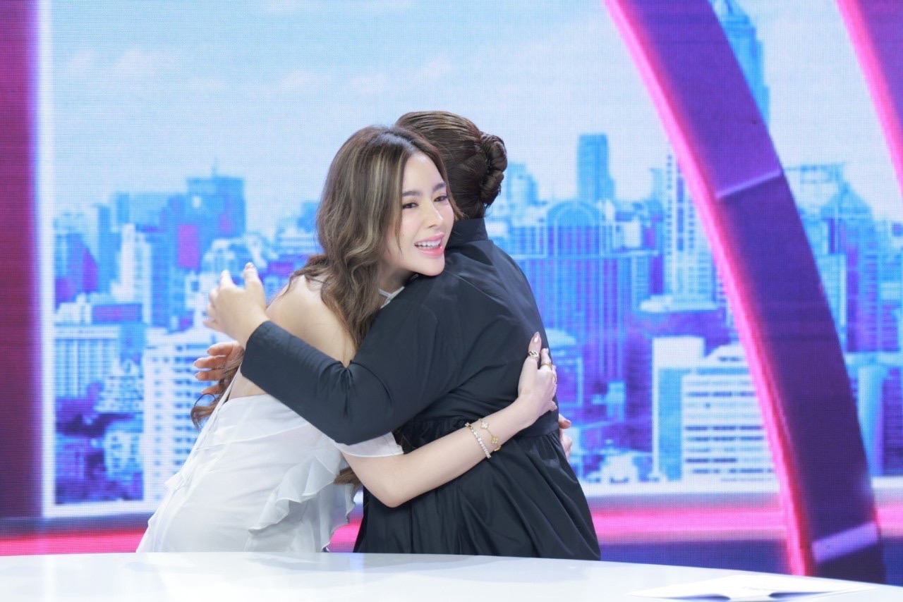 ไอซ์ ปรีชญา เปิดใจเล่ามรสุมชีวิต เผยห่าง สเตฟาน แต่ยังไม่เลิก ไอซ์ ปรีชญา เปิดใจเล่ามรสุมชีวิต เผยห่าง สเตฟาน แต่ยังไม่เลิก
