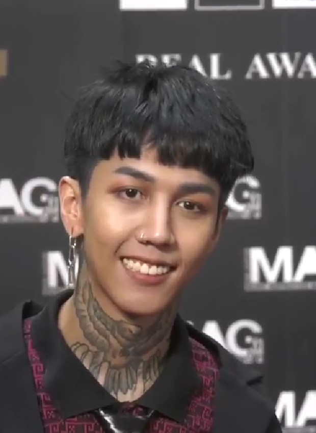 Paper Planes เผยมีงานแสดงติดต่อเข้ามาแล้ว เขิน ถูกแซวหลังลงรูปอวดซิกแพค 