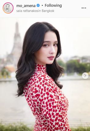 โม อมีนา โต้อัพค่าตัวเพิ่มขึ้น ตอบแล้ว! โพสต์ภาพคู่ หนิง ปณิตา พร้อมอิโมจิตราชั่ง สื่อถึงอะไร?