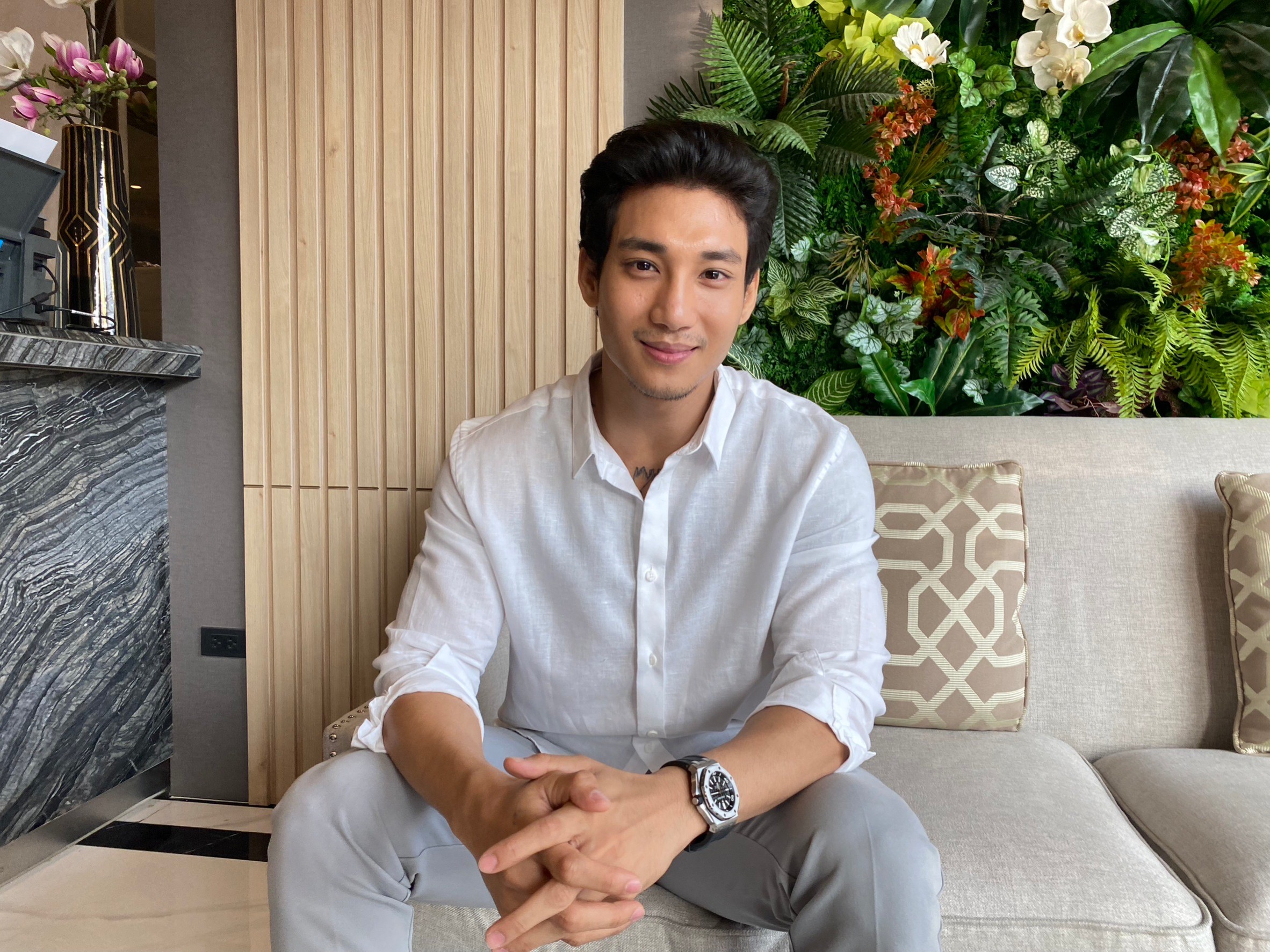 “ไป่ ทาคน” เยือนเมืองในรอบ 3 ปี  เผย เตรียมมีผลงานแสดง