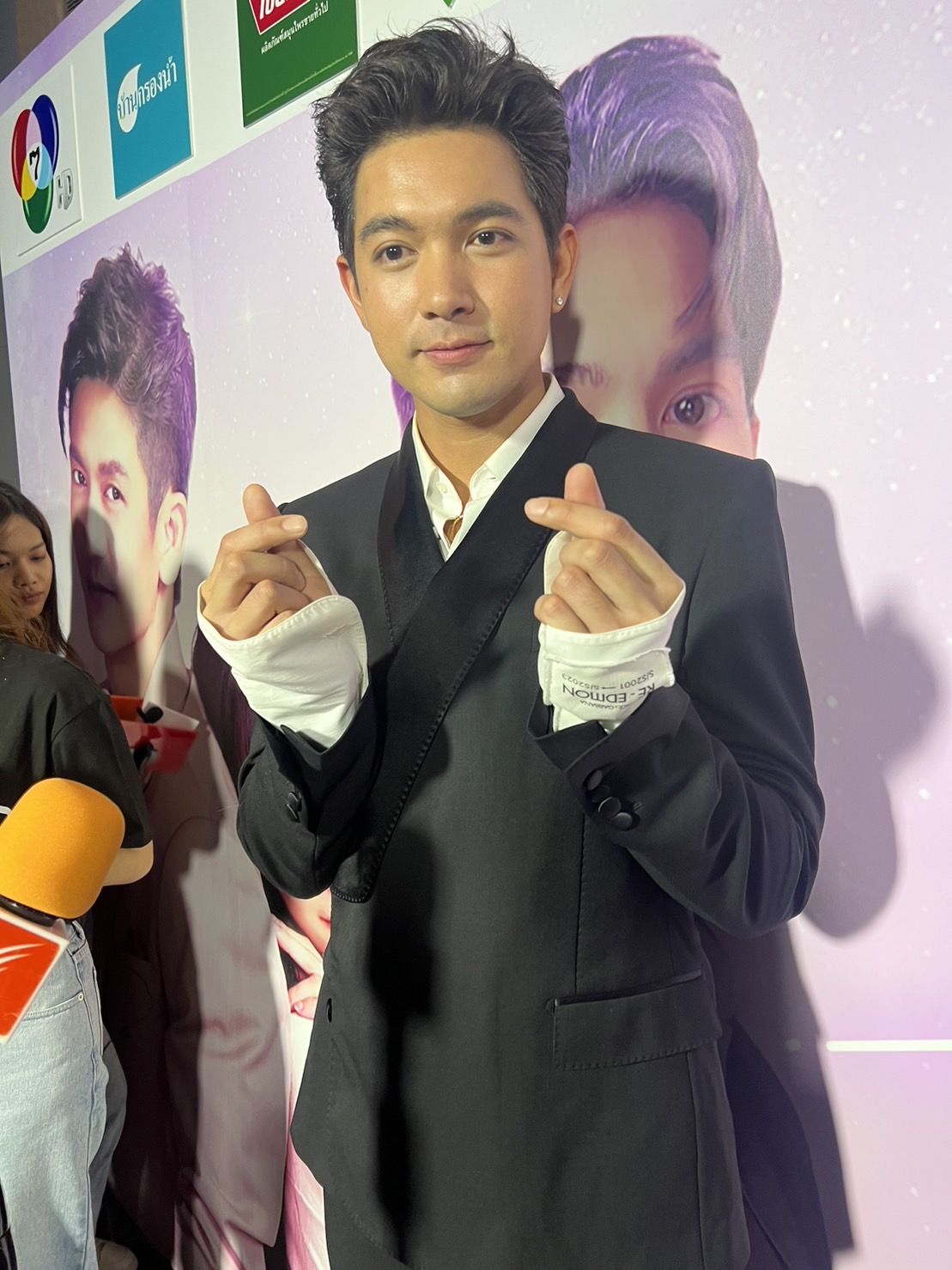 เข้ม หัสวีร์ อยากอวดไลฟ์สไตล์ ปั่นจักรยาน ดันถูกชาวเน็ตโฟกัสผิดจุด!! เข้ม หัสวีร์ อยากอวดไลฟ์สไตล์ ปั่นจักรยาน ดันถูกชาวเน็ตโฟกัสผิดจุด!!