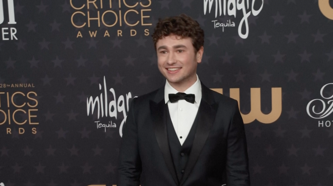 'อูยองอู' บุกสหรัฐ!! 'พัคอึนบิน' สวยสดใสบนพรมแดงงาน Critics’ Choice Awards 'อูยองอู' บุกสหรัฐ!! 'พัคอึนบิน' สวยสดใสบนพรมแดงงาน Critics’ Choice Awards
